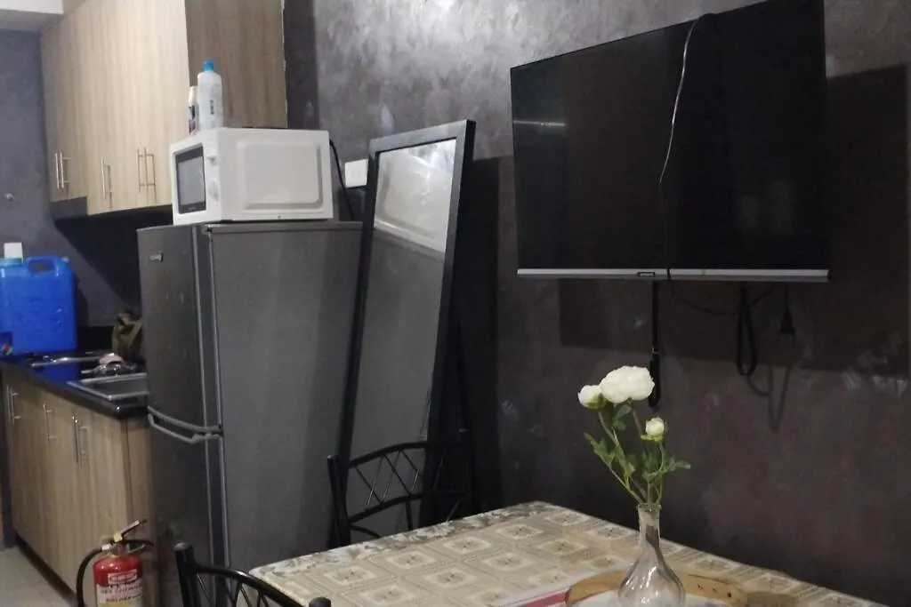 Reyes Staycation Shore 2 Tower 2 Smdc Residences Manila Apartment